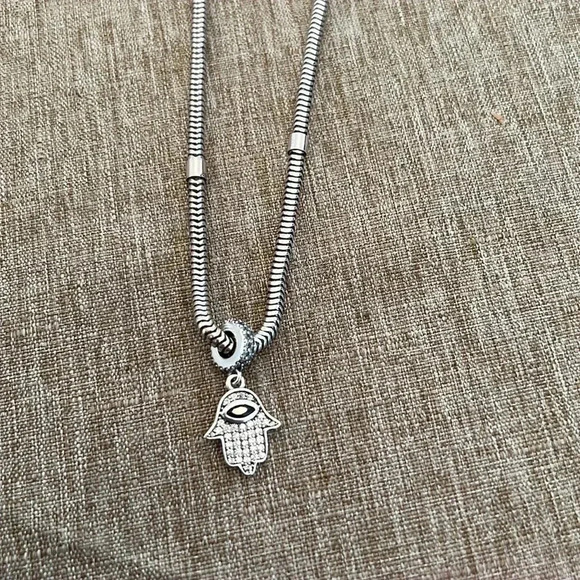 S925 Stamped Sterling Silver Hamsa Hand Charm - Picture 4 of 5